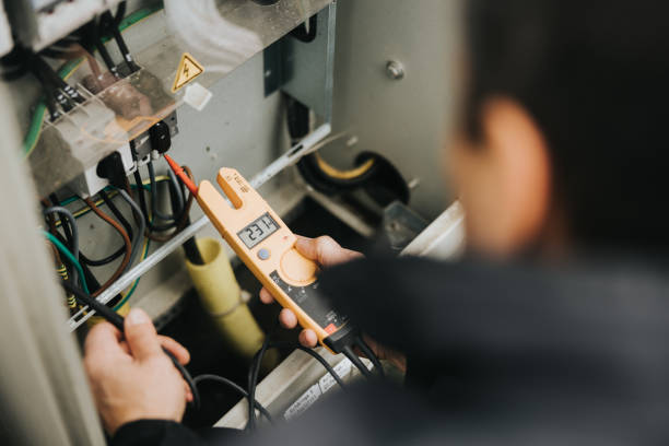 Best Circuit Breaker Repair  in Menifee, CA